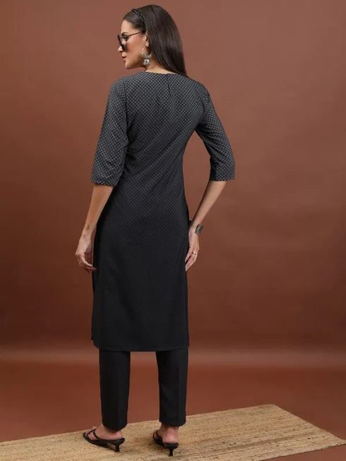 Vasthrlay Women Ketch Women Black Printed Straight Kurtas